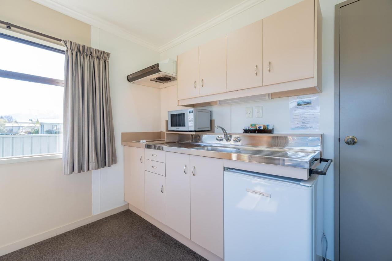 Te Anau Motel & Apartments Exterior photo